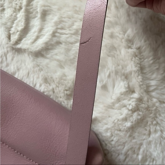 Madewell Transport Leather Crossbody Shoulder Bag in Warm Thistle - Picture 12 of 12